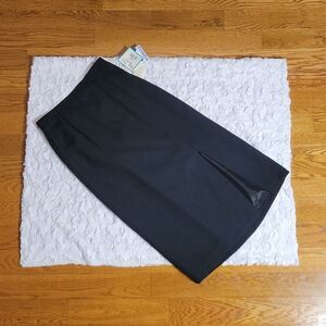 Joan Leslie Black Pencil Skirt, Women's Size 10 Petite, New With Tags!